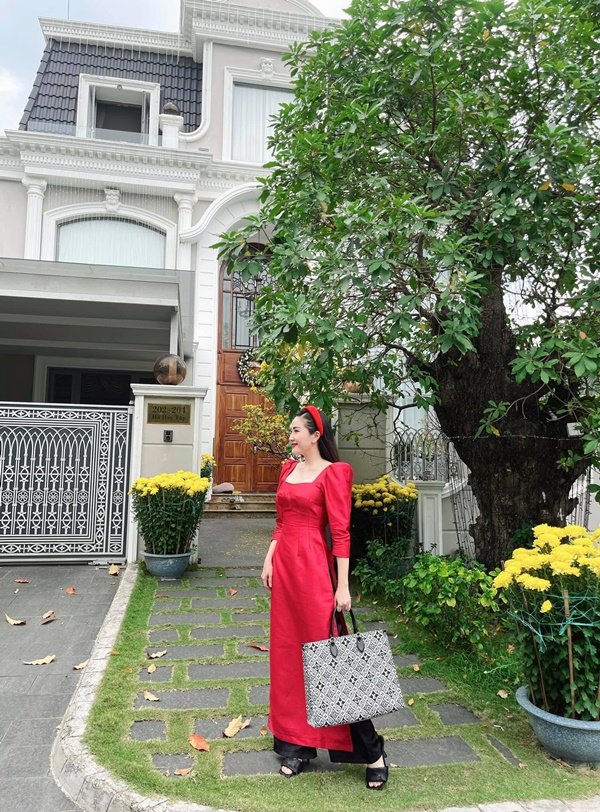 Bảo Thy sống như bà hoàng trong biệt thự rộng lớn với chồng đại gia-4