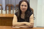 Triệu tập ông Huỳnh Uy Dũng và các nghệ sĩ đến phiên xử bà Phương Hằng-2