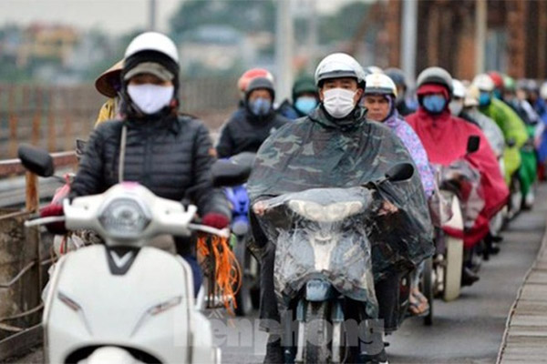 Vụ đỉa ngoe nguẩy trong bình nước còn nguyên tem: Mẫu nước có đỉa không còn-4