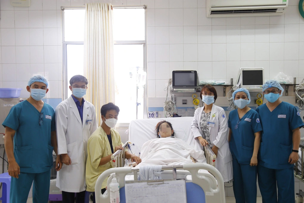 TPHCM: Người mẹ mất hơn 5 lít máu, suy tim, phù phổi và vỡ gan lúc sinh con-4