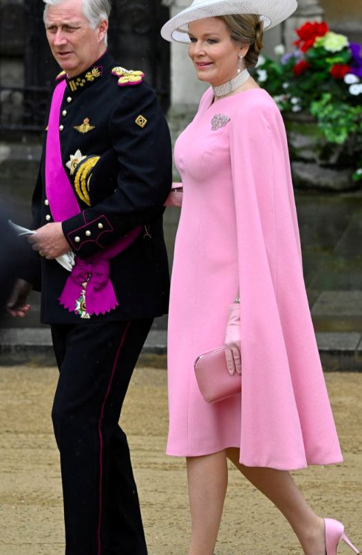 Các vị vua và hoàng hậu khắp thế giới tề tựu ở London-6