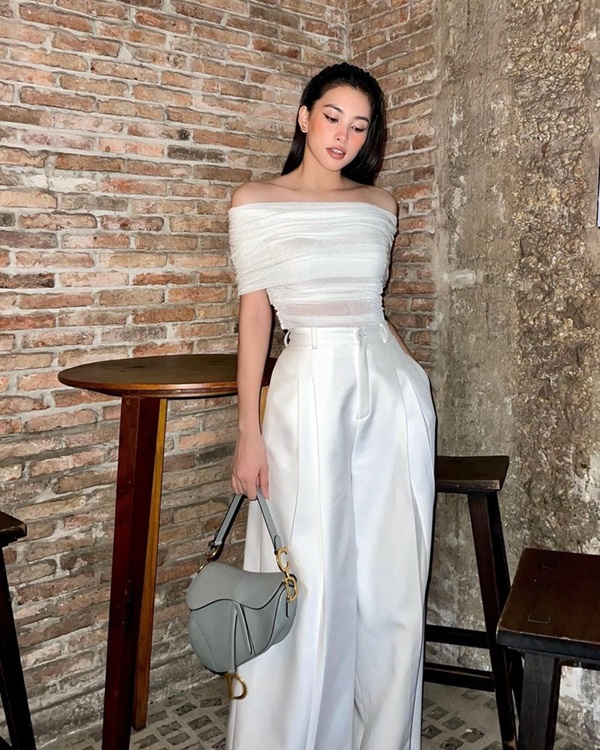 Hoa hậu tỷ lệ vàng Tiểu Vy: Sắc vóc thăng hạng, sống sang chảnh tuổi 23-9