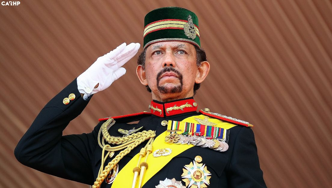Bố của hoàng tử Brunei giàu thế nào: Tiêu tiền không bao giờ tiếc nhưng cũng mạnh tay chi cho từ thiện-1