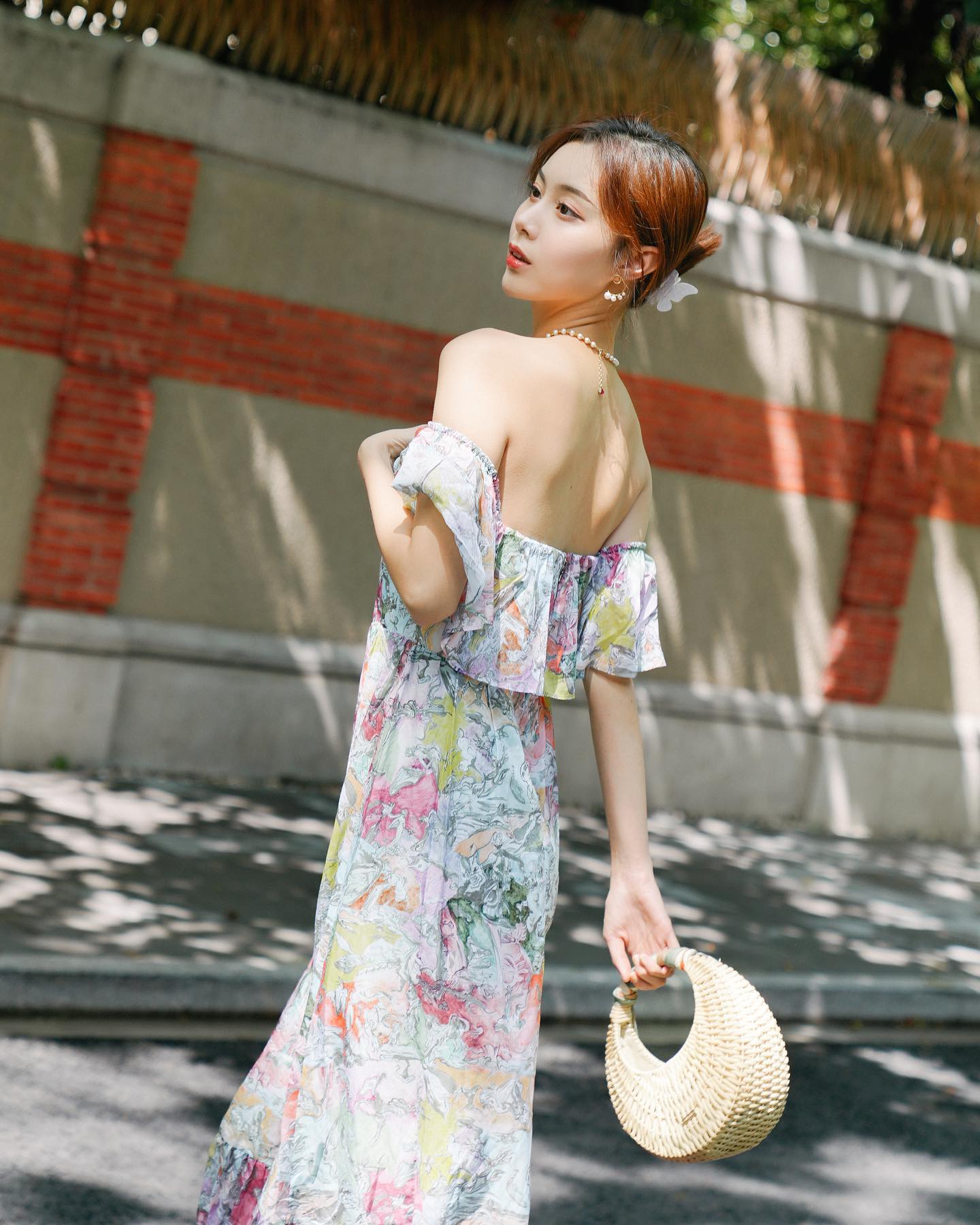 5 cách buộc tóc siêu sang nên áp dụng khi diện váy-1