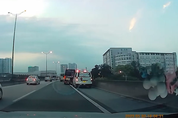 Thanh niên say rượu đập vỡ kính xe cứu thương có thể bị truy cứu trách nhiệm hình sự-3