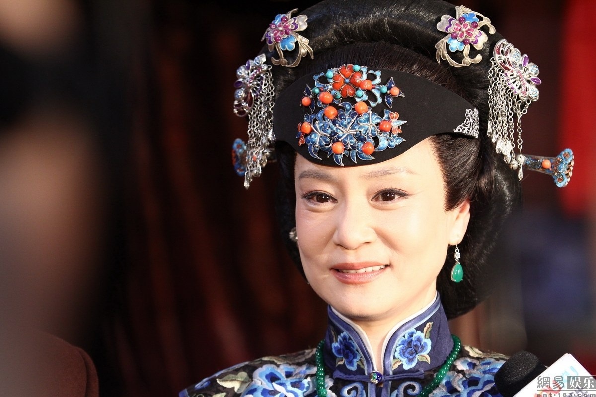 Cuộc sống cô độc của nữ hoàng nước mắt Lưu Tuyết Hoa-1