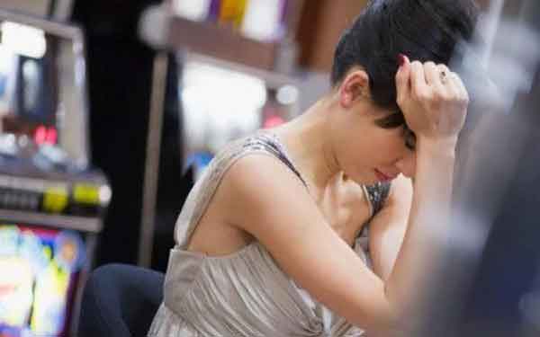 Tặng quà mẹ chồng nhưng nhận được cái kết chua chát-1