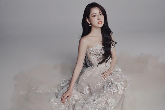 Chi Pu tham gia Đạp gió: Bị chê hát thều thào, vì sao lại được mời?-1