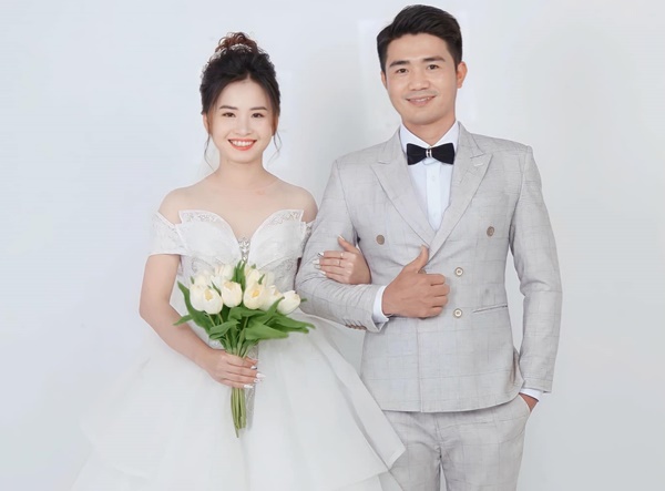 Mẹ chồng chăm cháu nội đau ốm để con dâu cũ nhẹ bước lấy chồng-4