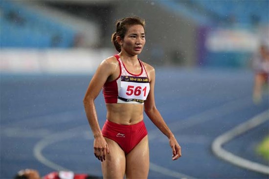 Bất ngờ đổi lịch đấu, Nguyễn Thị Oanh tranh 2 HCV trong 20 phút