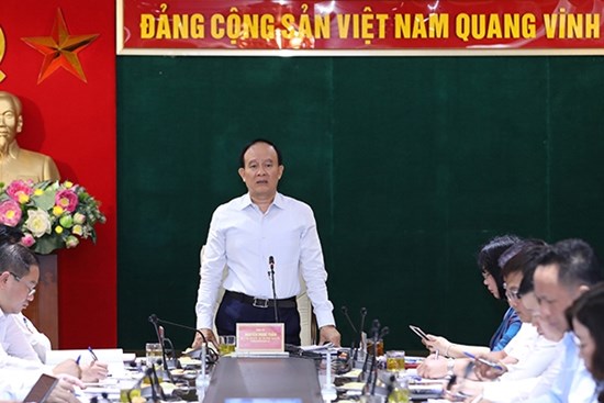 Triển khai kế hoạch giám sát việc thực hiện công tác cải cách hành chính, việc xây dựng chính quyền điện tử và chuyển đổi số