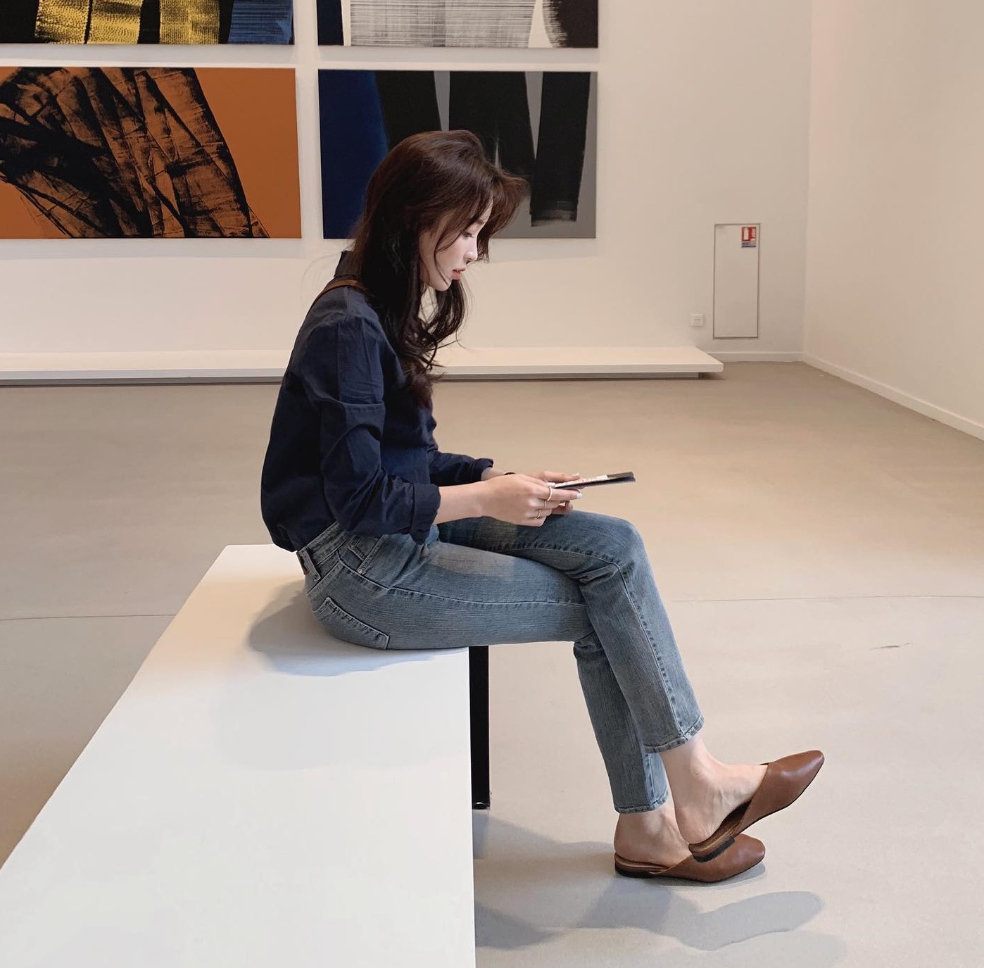 6 mẫu giày sang trọng, phù hợp với phong cách tối giản-11