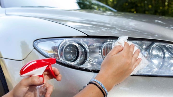 Cách làm sạch và đánh bóng đèn pha ô tô chỉ bằng nguyên liệu rẻ tiền-4