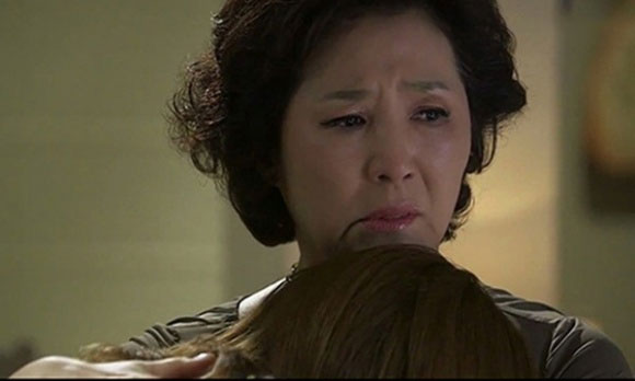 Gạt lớp cơm trắng mới hiểu lòng mẹ chồng-1