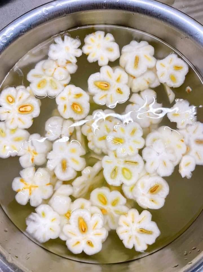 Lấy ruột măng cụt xanh siêu nhanh chỉ với 1 lần gọt, bạn đã biết chưa?-4