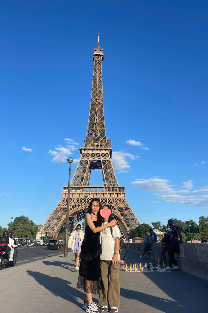 Lưu Hương Giang làm gì khi đóng cửa hoạt động nghệ thuật suốt 1 năm qua?-9