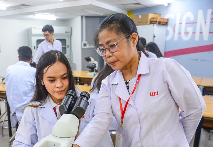 Học phí ngành y, dược năm 2023 tăng bao nhiêu?-1