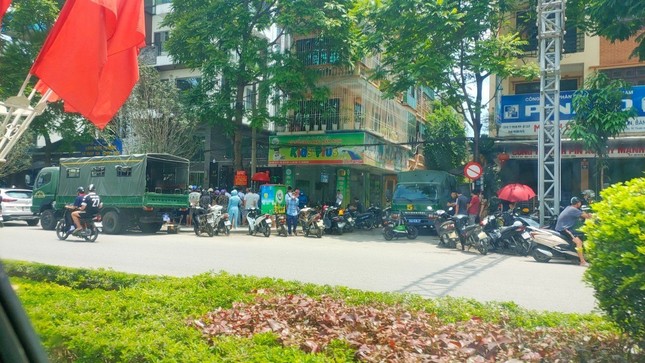 Chân dung Tuấn ‘thần đèn’ và Mạnh ‘gỗ’, hai trùm giang hồ xứ Thanh vừa bị công an bao vây nhà riêng-4