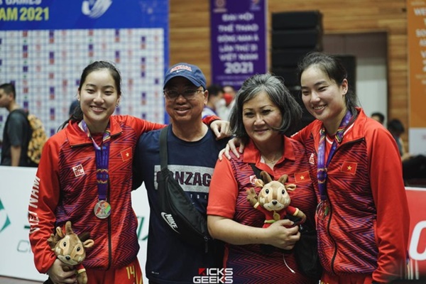 SEA Games 32: Chân dung 2 người hùng thầm lặng” đứng sau thành công của Trương Twins-1