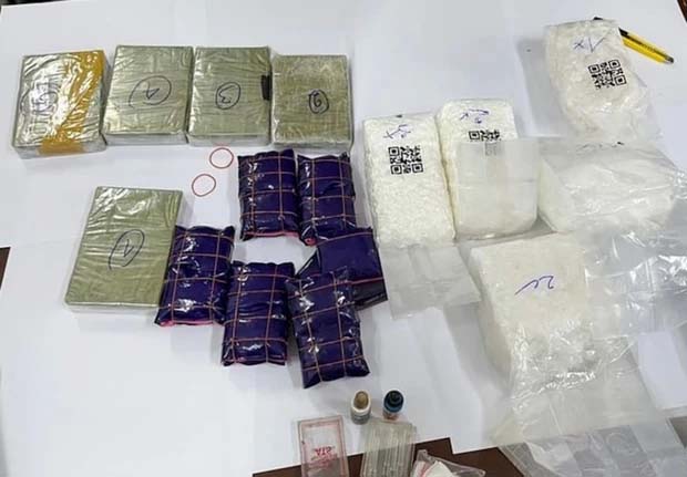 Bắt trùm ma túy nhiễm HIV giai đoạn cuối luôn thủ súng trong người-3