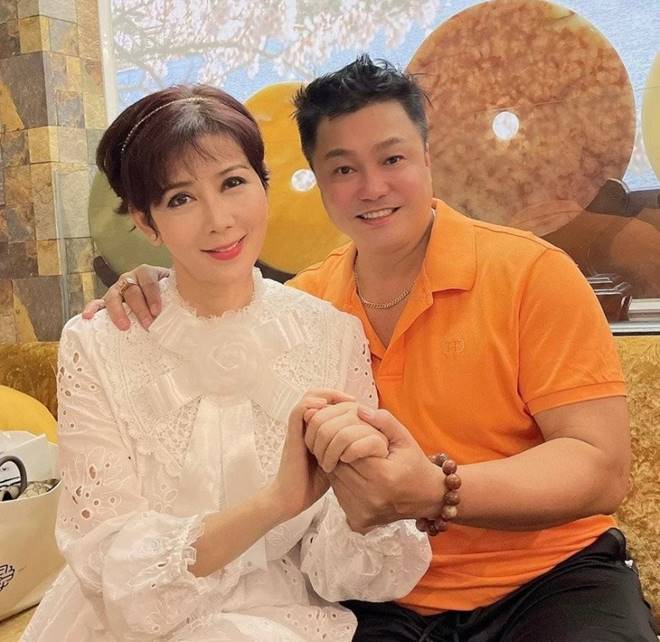 Quá khứ của nữ hoàng ảnh lịch Diễm Hương: Từng bị đồn có con với Lý Hùng, đính hôn nhầm tội phạm-6