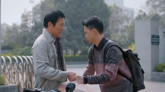 Diễn xuất của NSƯT Hoàng Hải trong Cuộc đời vẫn đẹp sao-2