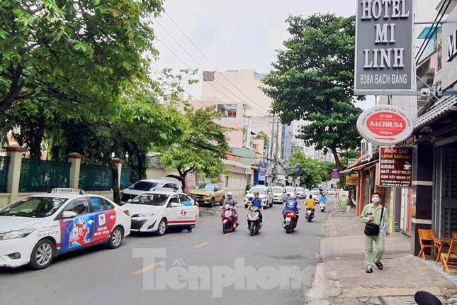 Lời kể của trung úy công an bị nghi can trộm xe máy xịt hơi cay ở TPHCM-4