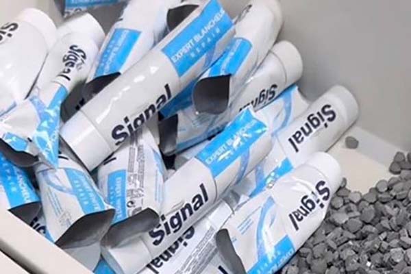 Đâm vợ tử vong vì không cho… quan hệ-2