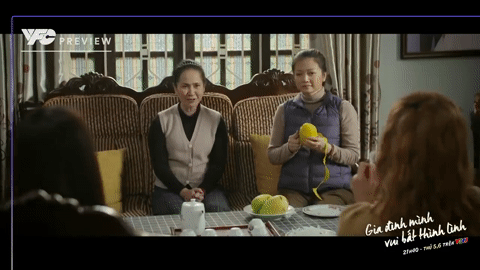 Gia đình mình vui bất thình lình tập 20: Danh bị mẹ Trâm Anh mắng té tát-1