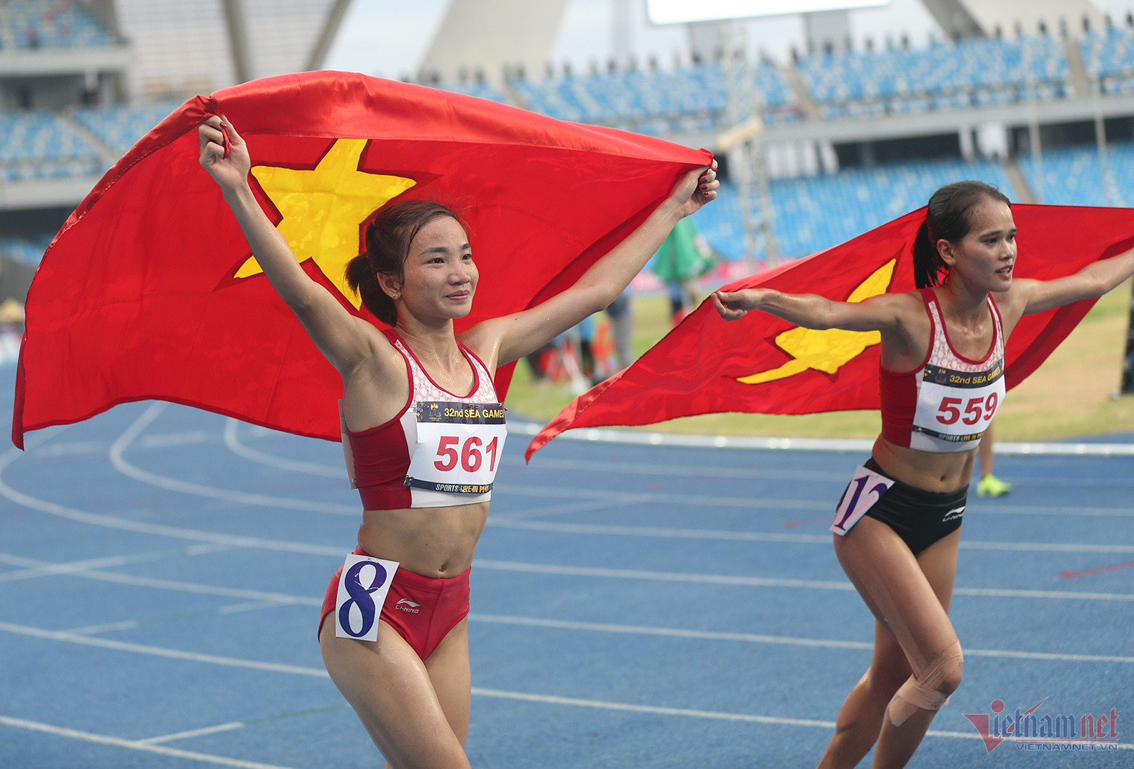 Nguyễn Thị Oanh: Cuộc đua đốt thể lực và hành động đẹp với đối thủ-14
