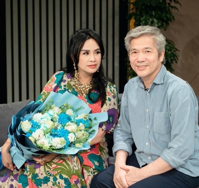 Hôn phu của ca sĩ Thanh Lam từng rủ xe ôm vào nhà ăn cơm vì... cô đơn-2