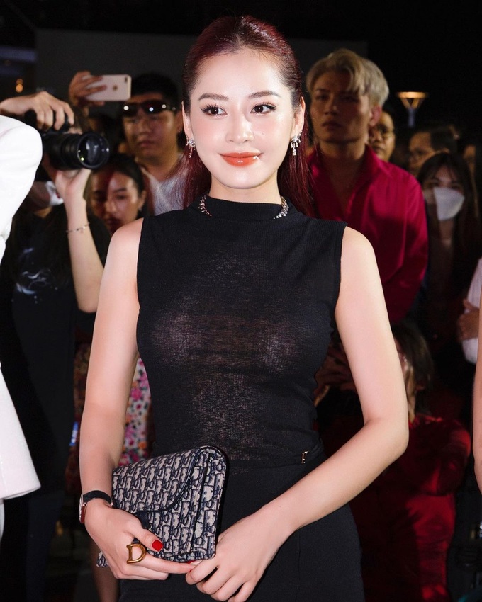 Chi Pu ở tuổi 30: Lột xác nóng bỏng, ở villa tiền tỷ trên cao-13