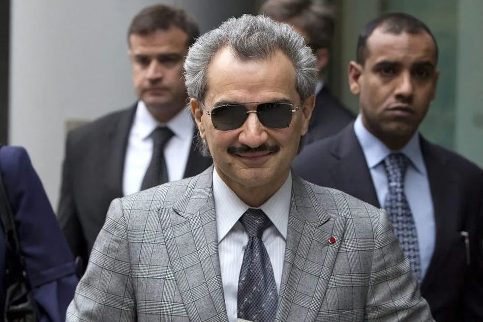 Khối tài sản khổng lồ của Hoàng tử Alwaleed bin Talal - người giàu nhất Ả Rập Xê Út-1