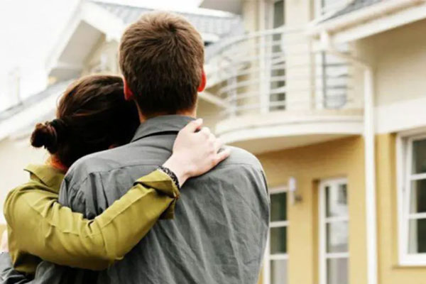 Giải pháp cho các bà vợ khi chồng không muốn chia sẻ tài chính trong hôn nhân-2