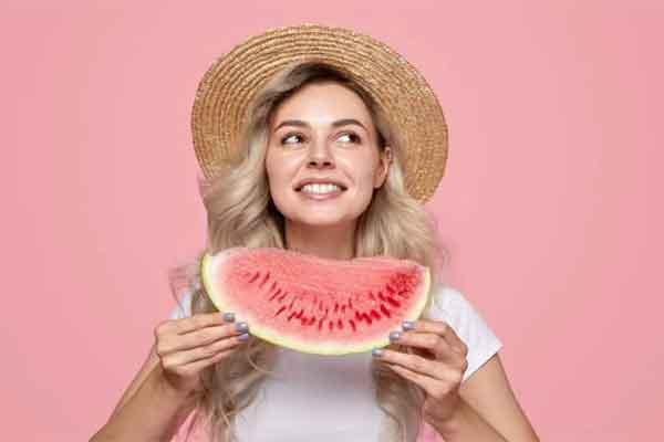 4 thói quen chăm da khiến lỗ chân lông ngày càng to-4