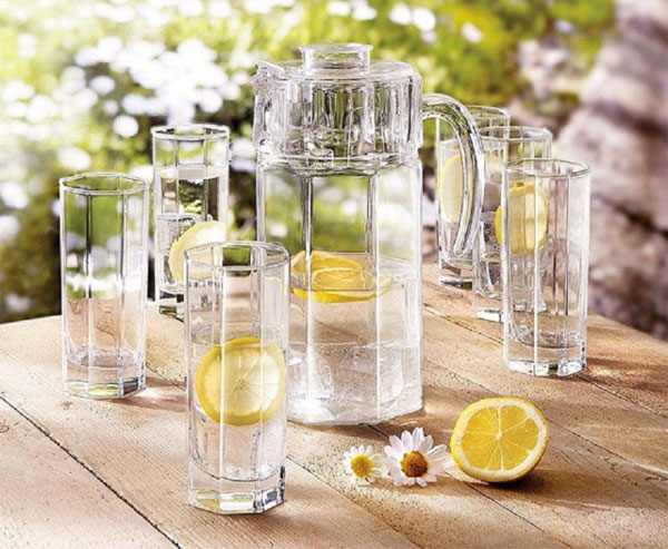 Tiết lộ bí quyết rửa đồ thủy tinh sáng bóng như mới-1