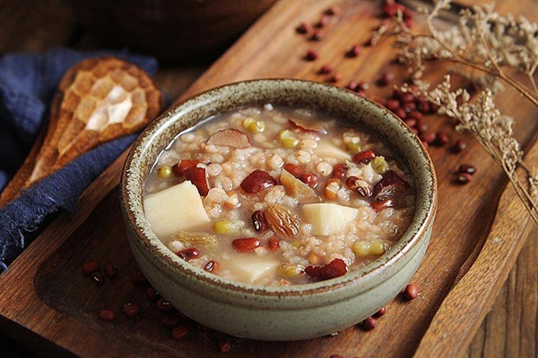 3 công thức nấu cháo dưỡng nhan - món quà ý nghĩa cho Ngày của Mẹ-4