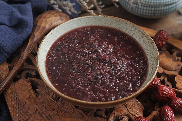 3 công thức nấu cháo dưỡng nhan - món quà ý nghĩa cho Ngày của Mẹ-6