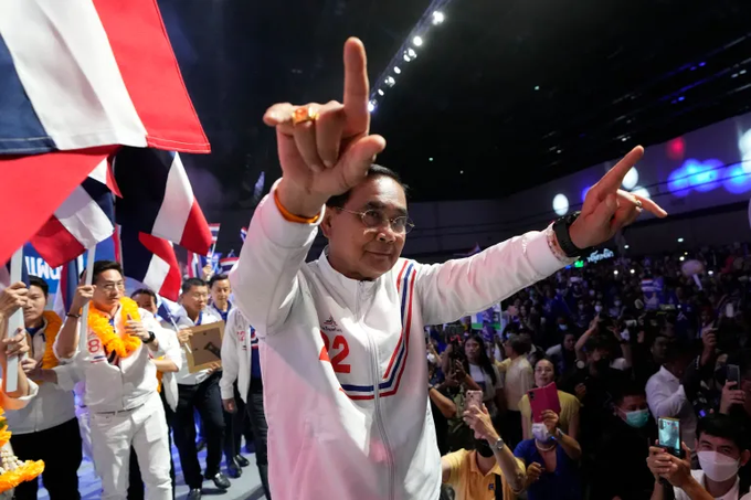 Thái Lan bước vào cuộc tổng tuyển cử gay cấn-1
