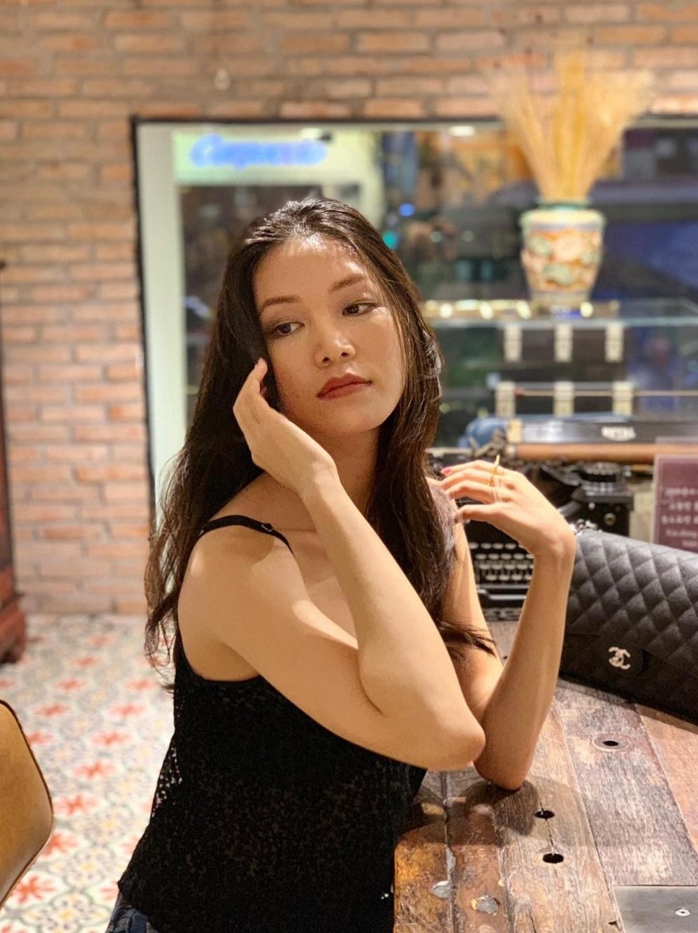 Mặt mộc của Hoa hậu Thùy Dung ở tuổi 33-13