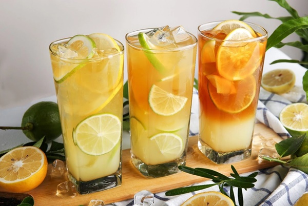 Siêu mẫu 92 tuổi khỏe mạnh, thần thái cuốn hút nhờ làm 3 việc đơn giản mỗi ngày-3