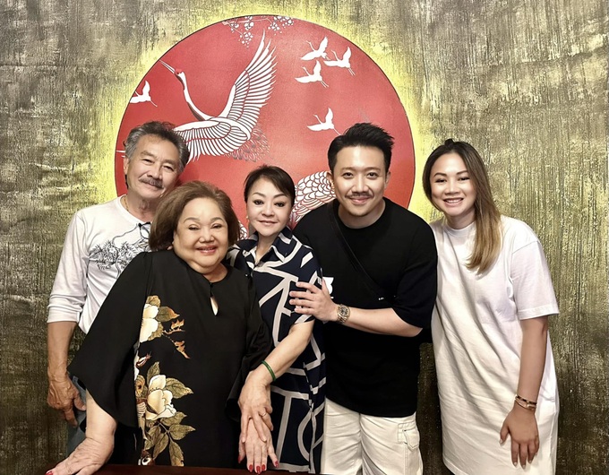 Trấn Thành sau ồn ào hào quang rực rỡ: Ngoại hình lạ, động thái gây chú ý-3