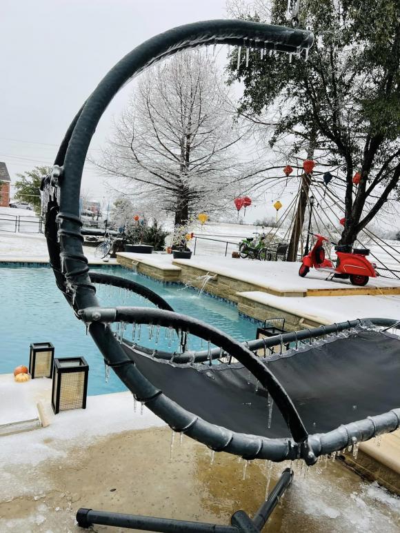 Cận cảnh những biệt thự triệu đô của Hồng Ngọc tại Mỹ: 1000m2 như khu nghỉ dưỡng ở biển, khung cảnh đẹp ngỡ ngàng vào mùa Đông-13