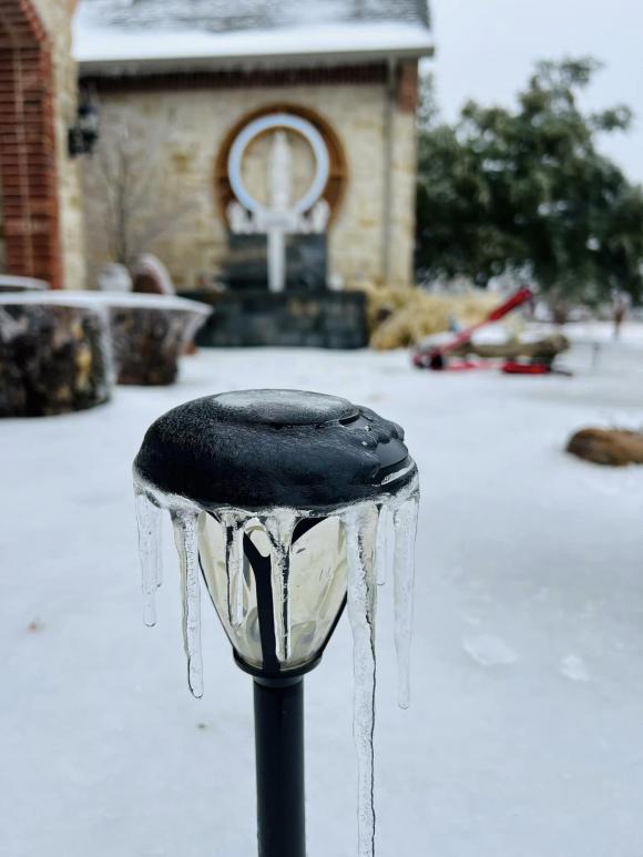 Cận cảnh những biệt thự triệu đô của Hồng Ngọc tại Mỹ: 1000m2 như khu nghỉ dưỡng ở biển, khung cảnh đẹp ngỡ ngàng vào mùa Đông-16