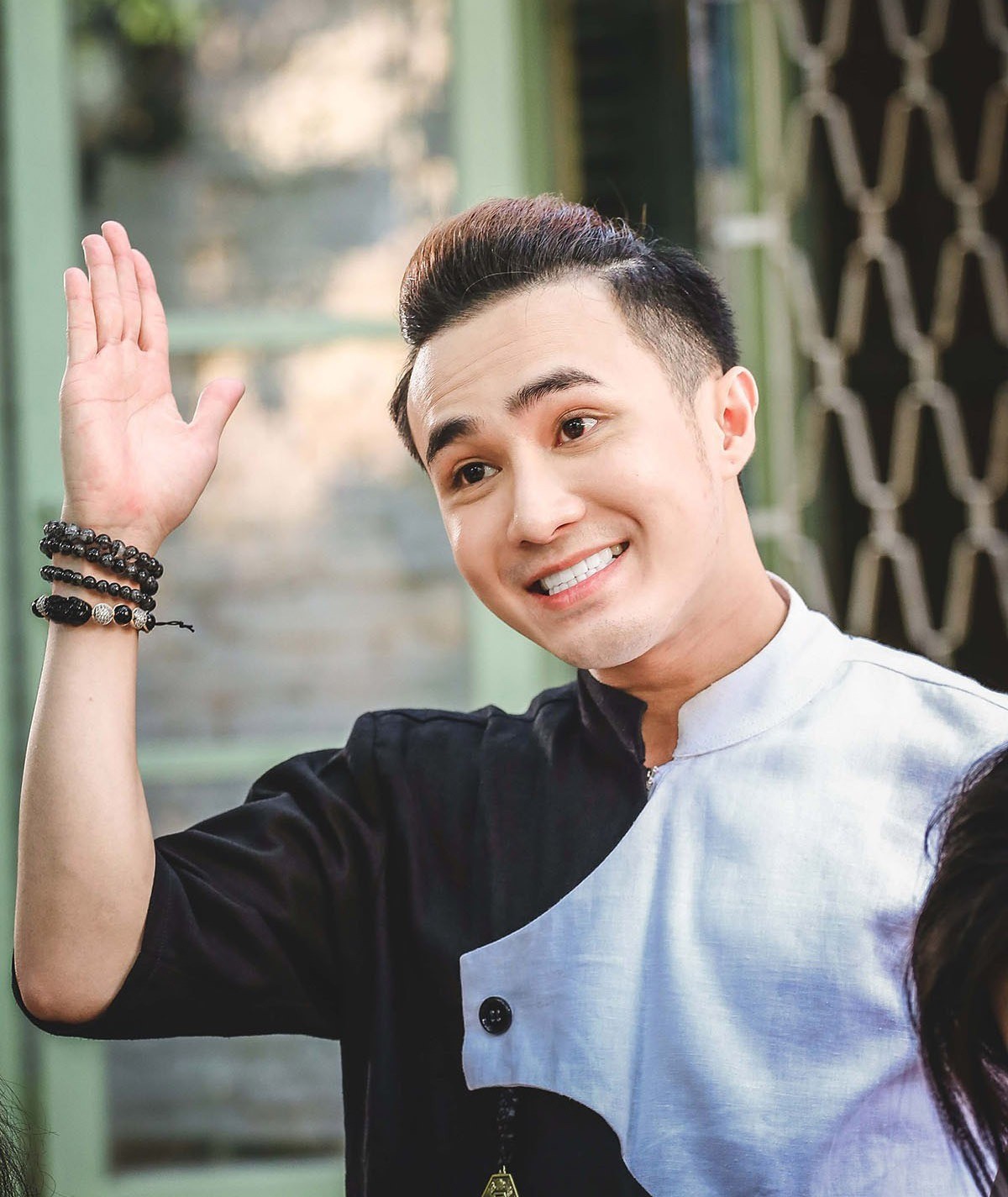 Trấn Thành, Trường Giang và nhiều nghệ sĩ bị buộc thôi học-4