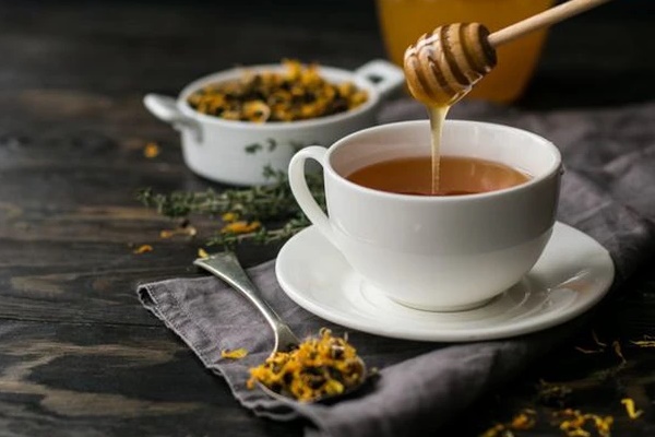 Hàng nghìn lít mật ong giả bị bắt quả tang, làm thế nào để nhận biết chất lượng?-4