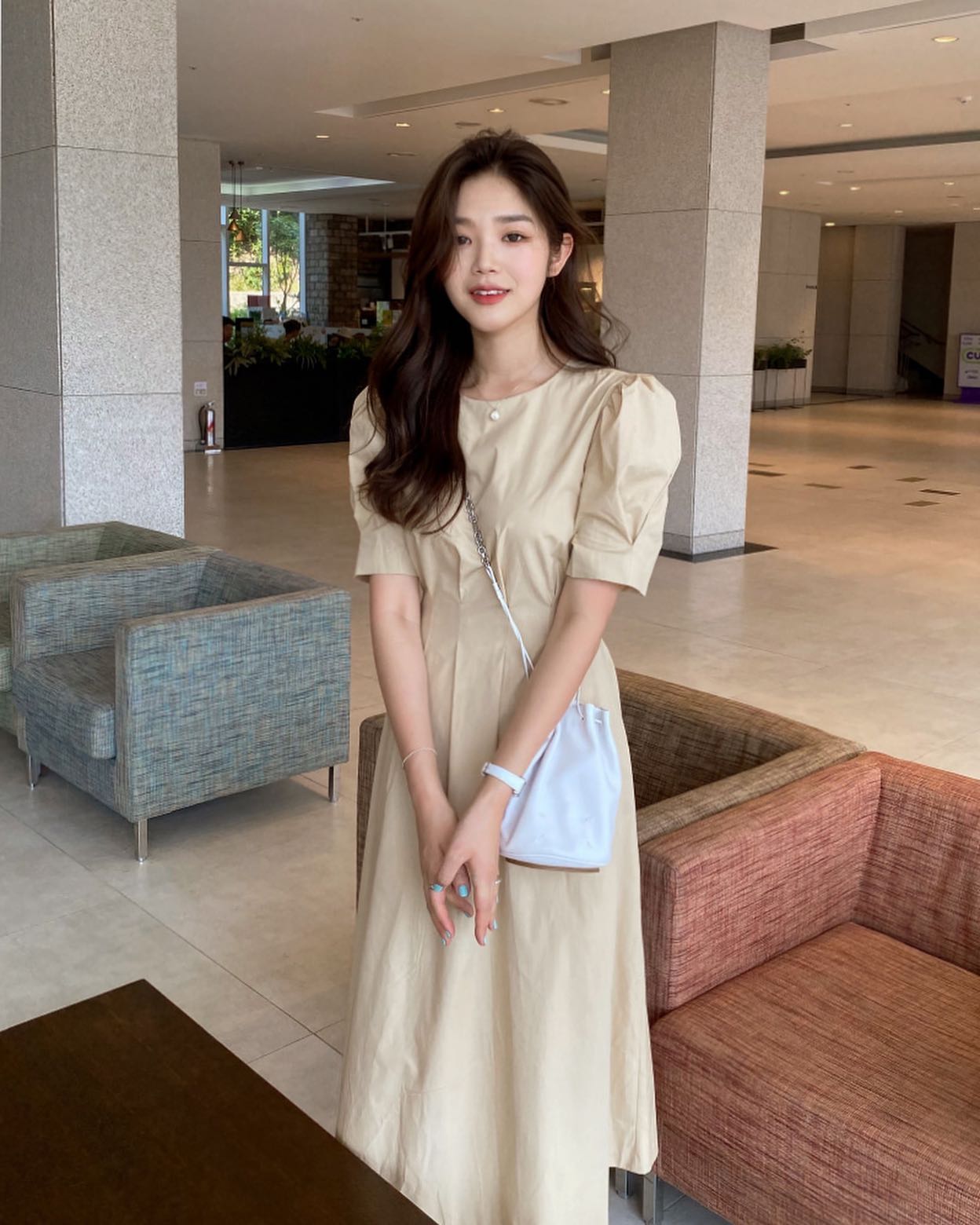 5 công thức nhẹ mát giúp nàng công sở mặc đẹp trong ngày nóng bức-7