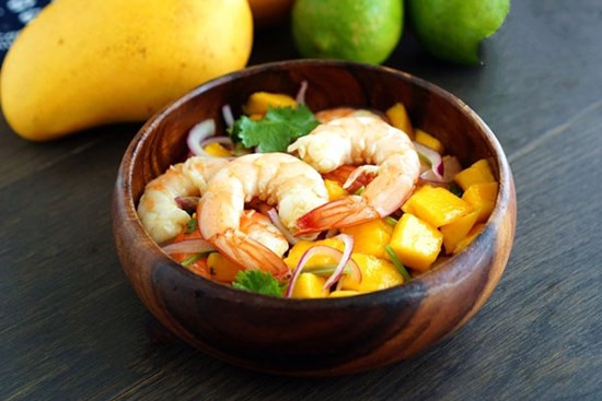 Hướng dẫn làm gỏi tôm xoài kiểu Thái chuẩn vị chua cay ngon khó cưỡng