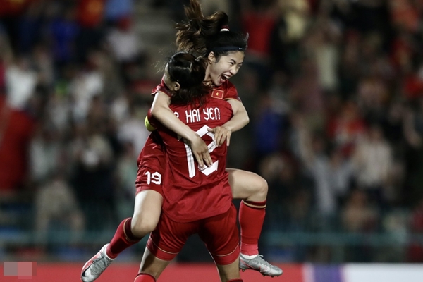 HLV Mai Đức Chung: Cảm ơn Đảng, Nhà nước, người hâm mộ, chúng ta lại vô địch-2