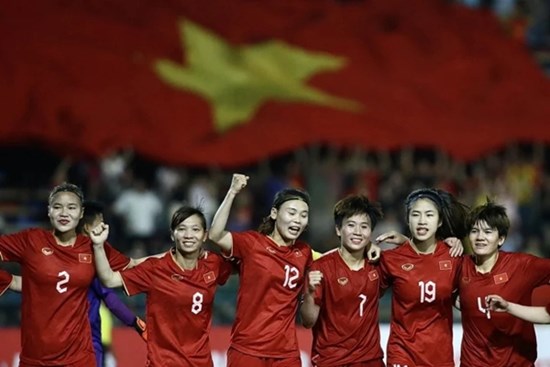 HLV Mai Đức Chung: Cảm ơn Đảng, Nhà nước, người hâm mộ, chúng ta lại vô địch